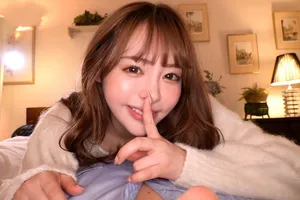 Chồng vất vả tăng ca, vợ lén lút "đi ngoài" với thầy giáo cũ