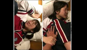 Bắt gặp bố dượng móc lồn, búp bê nhiệt tình giúp đỡ